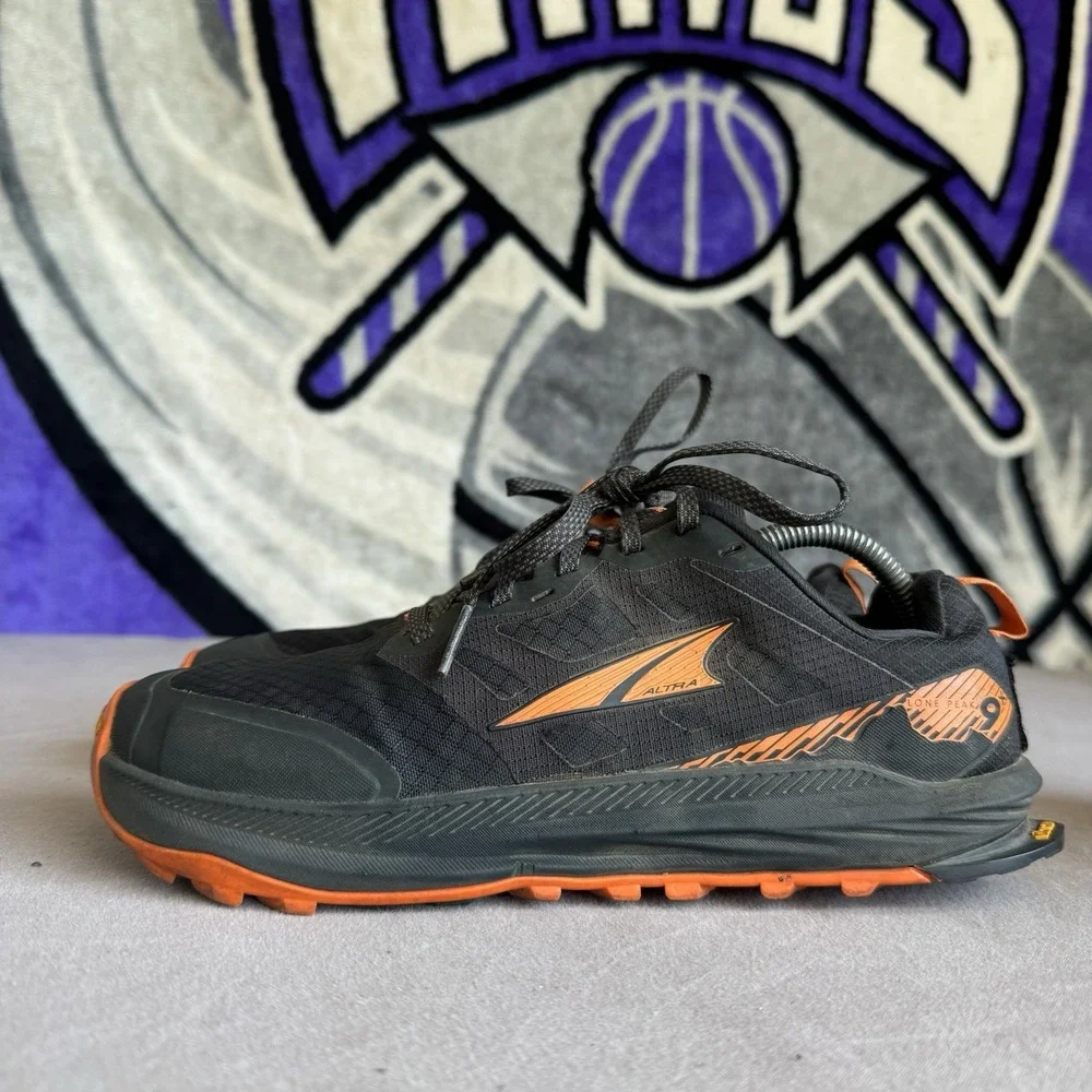 Size 8.5 - Altra Lone Peak 9 GTR BLACK AL0A85RG013 VIBRAM Mens Shoes